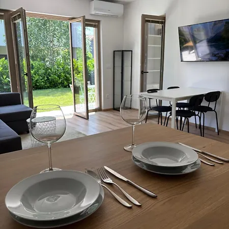 Zbilje Lakeside Apartment